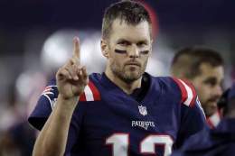 #Breaking Tom Brady has finalized a deal to buy a minority stake in the #Raiders from Mark Davis, subject to NFL approval. #RaiderNation