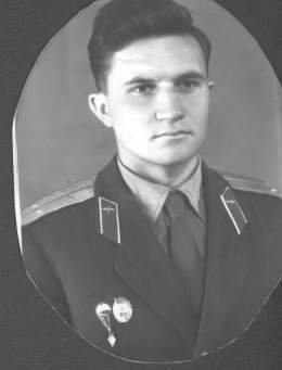 Боги войны  Сегодня - День ракетных войск и артиллерии И как раз сегодня, на СВО, "боги войны" подтверждают свою значимость и эффективность Поздравляю всех причастных! Вы - наша броня и копьё! Всем здравия! С утра поздравил папу - он всю жизнь прослу