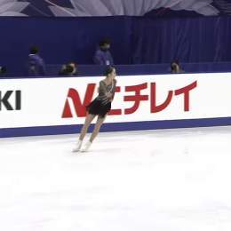 Korean teenager Kim Yelim sprung a surprise in the short program at the #NHKTrophy 2022, taking the lead from world champion Sakomoto Kaori in Sapporo.   @ISU_Figure | #GPFigure | #FigureSkating