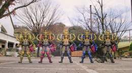 これが次回作の王様戦隊キングオージャーか #nitiasa   #ドンブラザーズ