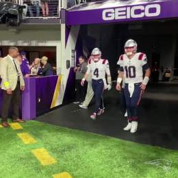 QBs take the field.  @MacJones_10 | @baileyzappe04