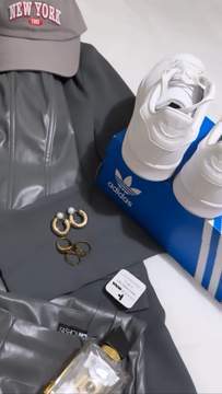 Styling my new Adidas Stan Smith from @houseofkickzmorocco \u2728