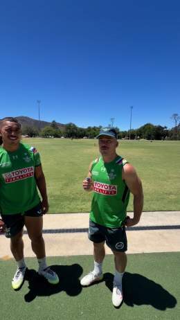 School's back so the boys rank their fav lunchbox items Who can name Tommy's snack? #WeAreRaiders