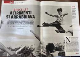 Alla nascita la madre scelse un nome da femmina per difenderlo dal demonio dei bimbi valorosi. Invent&ograve; il kung-fu, conquist&ograve; Hollywood battendo i pregiudizi e ha ispirato pi&ugrave; cospirazioni di JFK. Bruce Lee moriva (forse) 50 anni 