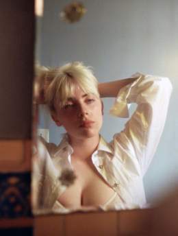 Billie Eilish Nude LEAKED Pics &amp; Sex Tape Porn [NEW 2022]
