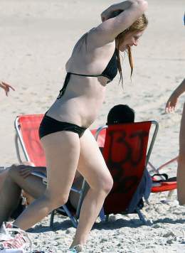 Natasha Lyonne Nude Photos, Scenes and Porn - Scandal Planet