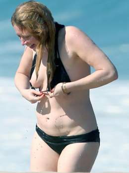 Natasha Lyonne Nude Photos, Scenes and Porn - Scandal Planet