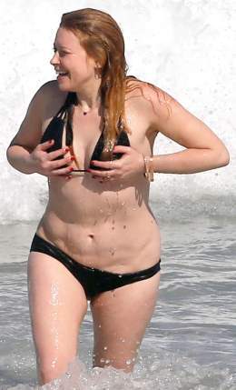 Natasha Lyonne Nude Photos, Scenes and Porn - Scandal Planet