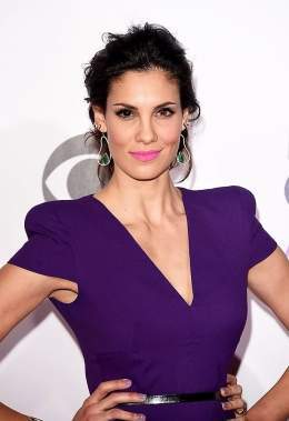 Daniela Ruah Nude &amp; Sexy Pics And Sex Scenes Compilation
