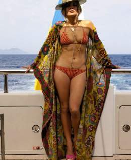 Jennifer Lopez Nude Pics and LEAKED Sex Tape [2023] - ScandalPlanet
