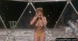 Valerie Perrine Nude Pics, Sceenes and Porn - Scandal Planet