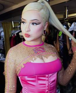 Kim Petras Nude Photos and LEAKED Porn - Scandal Planet