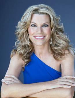 Vanna White Nude Photos and Porn Video 2023 - Scandal Planet