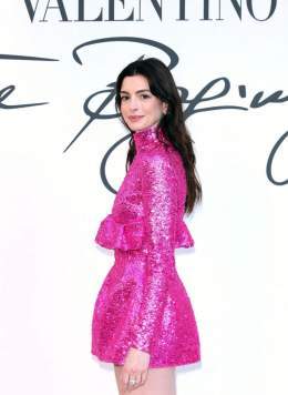 Anne Hathaway Nude Photos and Porn Video - LEAKED - Scandal Planet
