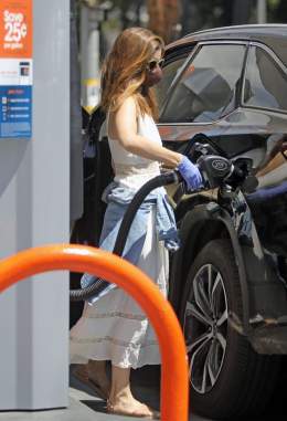 Kate Mara Nude Pics and Scenes Are HERE! - Scandal Planet