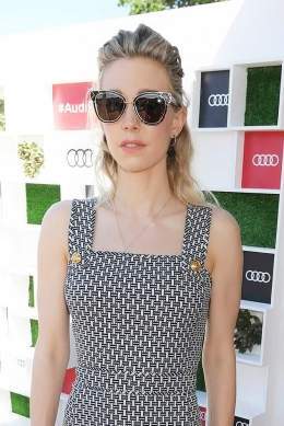 Vanessa Kirby Nude Scenes &amp; Sexy Photos Collection - Scandal Planet