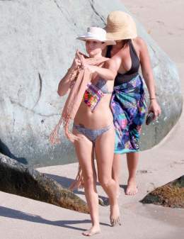 Serinda Swan Nude Pictures and Porn Video - Scandal Planet