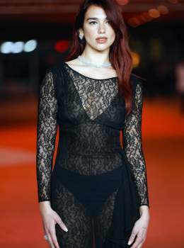 Dua Lipa Nude Pics &amp; Pussy in Naked LEAKED Porn - Scandal Planet