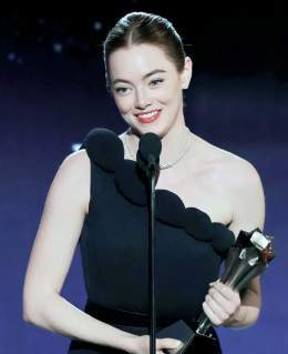 Emma Stone Nude Pics and Sex Tape Porn 2024 - Scandal Planet