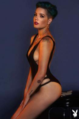 Halsey Nude LEAKED Pics, Porn Video &amp; Sexy Photos - Scandal Planet