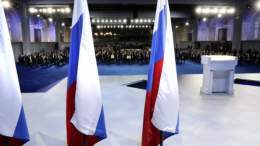 Послание Путина Федеральному собранию покажут 21 февраля  Послание президента Российской Федерации Владимира Путина Федеральному Собранию, согласно телепрограмме, покажут федеральные каналы 21 февраля в 12 часов.  Первый канал,...  #новости #Мурманск