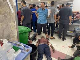 <p> #عاجل | دعوات شعبية للإضراب العام في الأردن ومصر؛ تنديداً بمجازر الاحتلال في قطاع غزة. </p>