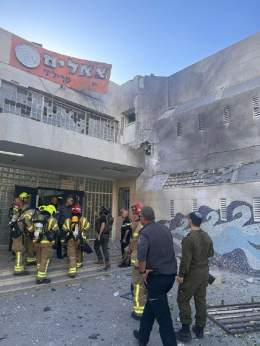 #عاجل | القناة 13 العبرية: المتحدث باسم بلدية إيلات: الانفجار الذي وقع قبل قليل لا يزال قيد التحقيق، لا توجد إصابات مباشرة.