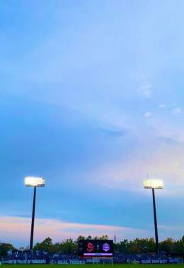 完敗？とんでもない。先制したのは #いわきFC。スコアが逆でも全然不思議でなかった。6月の初対戦(3-0で #モンテディオ山形 勝利)も同様。どちらも現地だったが、特に #嵯峨理久 のポスト直撃には震え上がった。Jリーグに参入してまだ2年が信じられない。 @ikumi52642787 1:26Quote