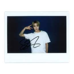 QQ Music Voice Message + Polaroid  Taeyong: Ay-Yo! How about listen to music with Rong Rong?