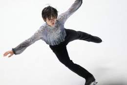／ #フィギュアスケート #宇野昌磨 選手が3年ぶり5度目の優勝！ ＼  全日本選手権 男子  #宇野昌磨 選手  #島田高志郎 選手  #友野一希 選手  #TEAMJAPAN #がんばれニッポン 詳細はこちらから  （写真：アフロスポーツ）