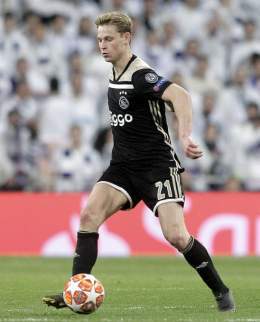 On this day 4 years ago,  Real Madrid 1-4 Ajax.