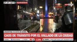 Larreta mando a vallar el obelisco para que la gente no festeje que le ganamos a Holanda el humano mas anti pueblo de la tierra
