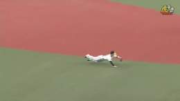 5回表、中野選手が見せつける球際の強さ！ヒット性の当たりをアウトに変える！ #hanshin #虎テレ #阪神タイガース #ARE