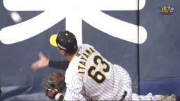 途中出場の板山選手が右中間深くの飛球をスライディングキャッチ！ #hanshin #虎テレ #阪神タイガース #ARE
