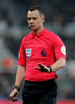 | Stuart Attwell will take charge of Wolves vs. Arsenal with Mike Dean on VAR.   #WOLARS