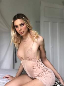 [OnlyFans] Naomi Rebel