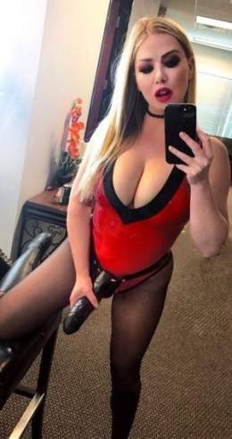 Strapon bitches