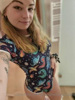 [OnlyFans] Emma