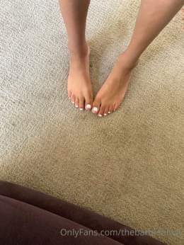 Its me Barbie (@thebarbiebrazy)