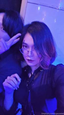 Jessie Lee (@tsjessielee)