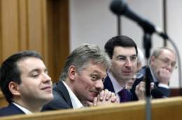 Песков назвал взломом экстренное обращение Путина #Общество