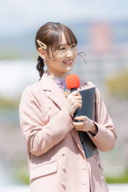 2023.4.8 サンケイスポーツ杯 阪神牝馬ステークス＠阪神競馬場 菅井友香さん（元 櫻坂46）  美しい&hellip;  #菅井友香 #ゆっかー #菅井様 #櫻坂46 #阪神競馬場