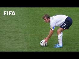 Le superbe coup franc de David Beckham propulse l'Angleterre face à l'Équateur | Coupe du Monde d...