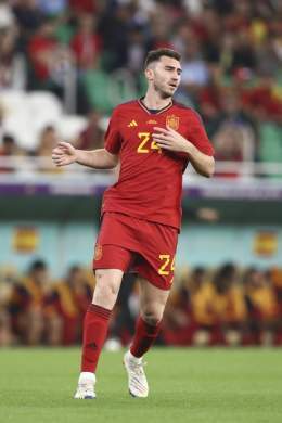 Spain tonight completed more passes vs Costa Rica (976) than Iran, Costa Rica, Saudi Arabia, Japa...