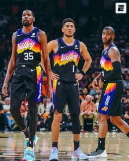 Kevin Durant is on his way to the Valley of the Sun
