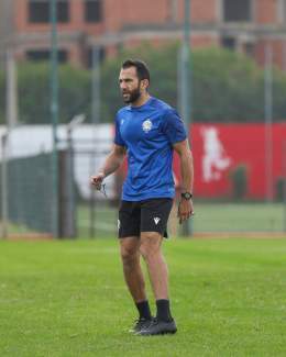 Putting in the yards.   #DimaWydad #AFL