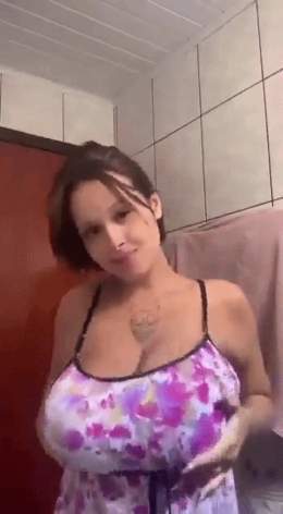What's her name, please ?