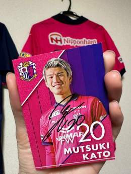 配布カード、サイン当たった #セレッソ大阪 #ヨドコウ桜スタジアム　 #加藤陸次樹