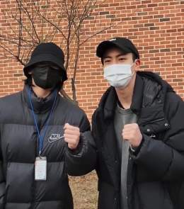 yoonkook with their jin hyung