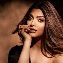 akanksha800